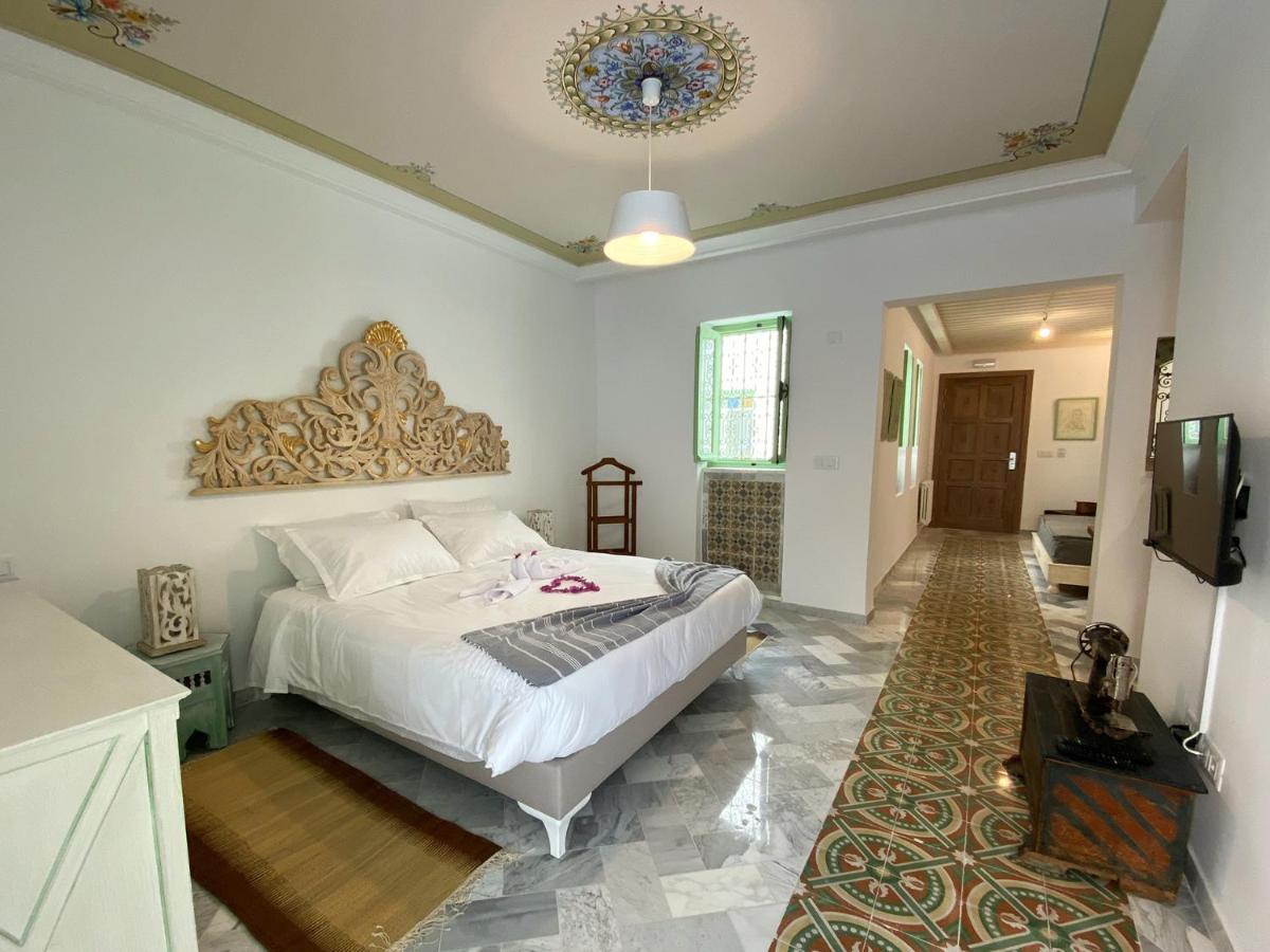 Dar El Kif - La Marsa Bed & Breakfast ภายนอก รูปภาพ